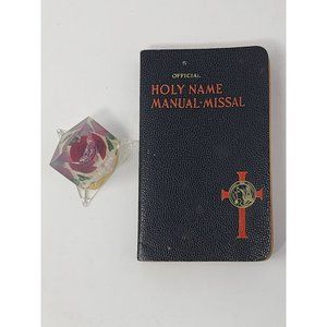 Vintage Official‎ Holy Name Manuel Missal And Bircraft Lucite Acrylic Rose